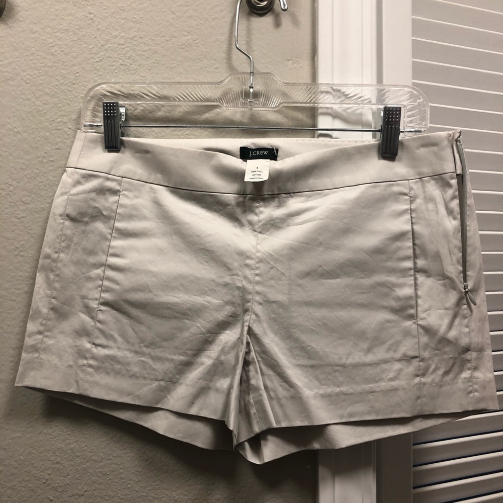 Pair of shorts gap and jcrew size 2
